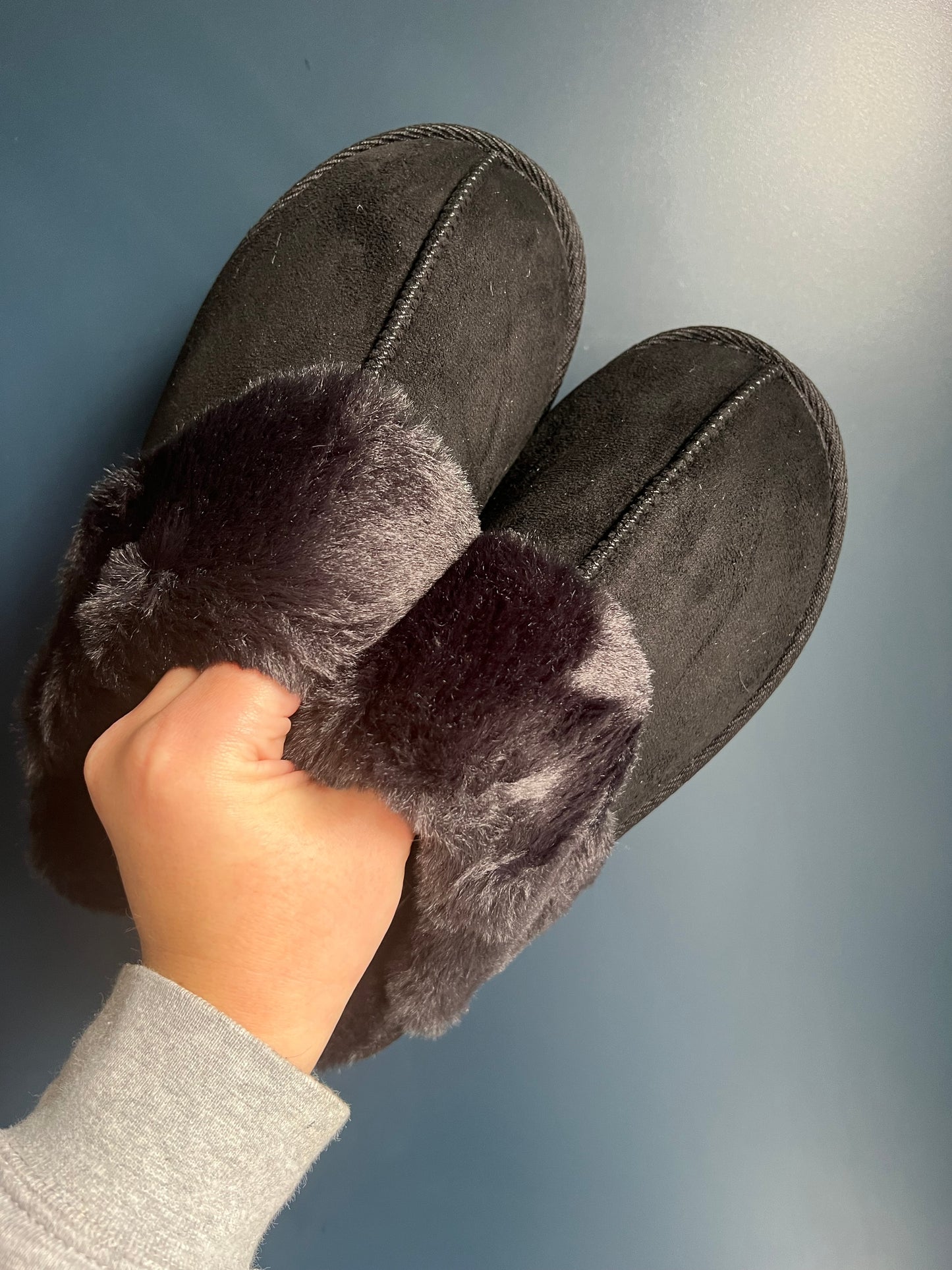 Cream or Black Cosy Slip On Slippers