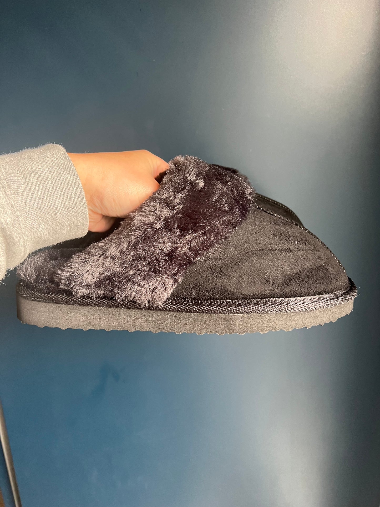 Cream or Black Cosy Slip On Slippers