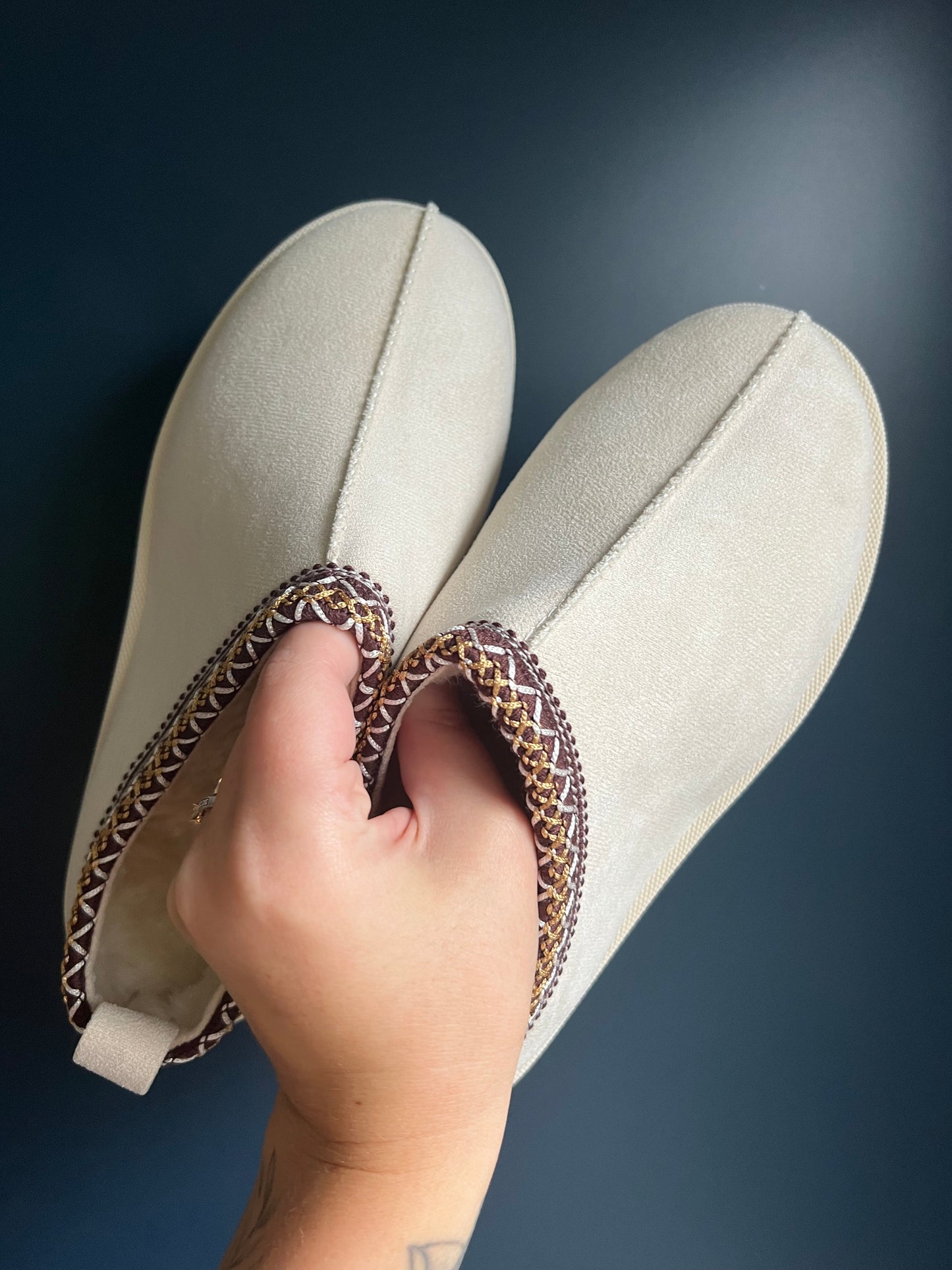 Embroidered Slip On Slippers