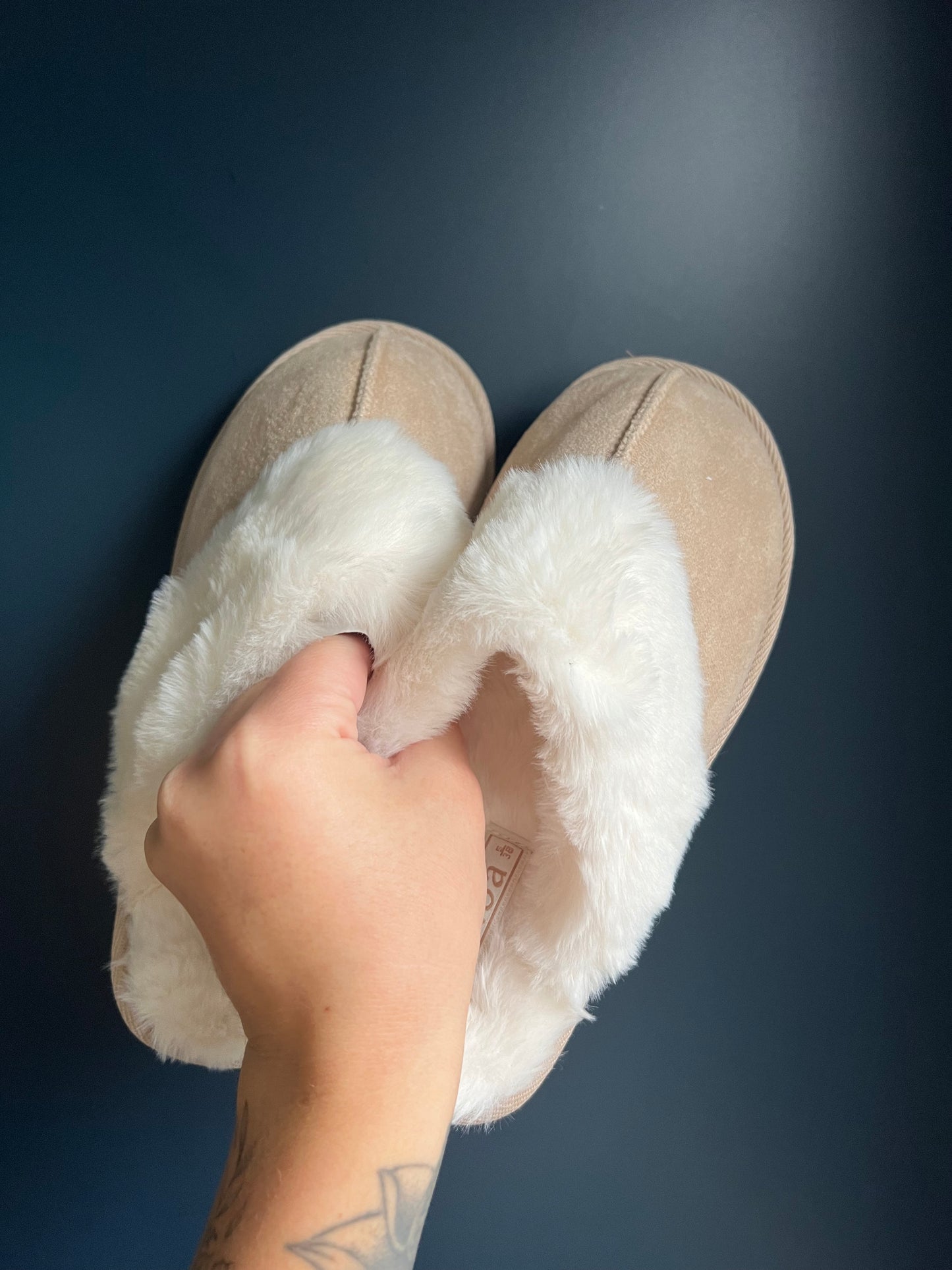 Cream or Black Cosy Slip On Slippers