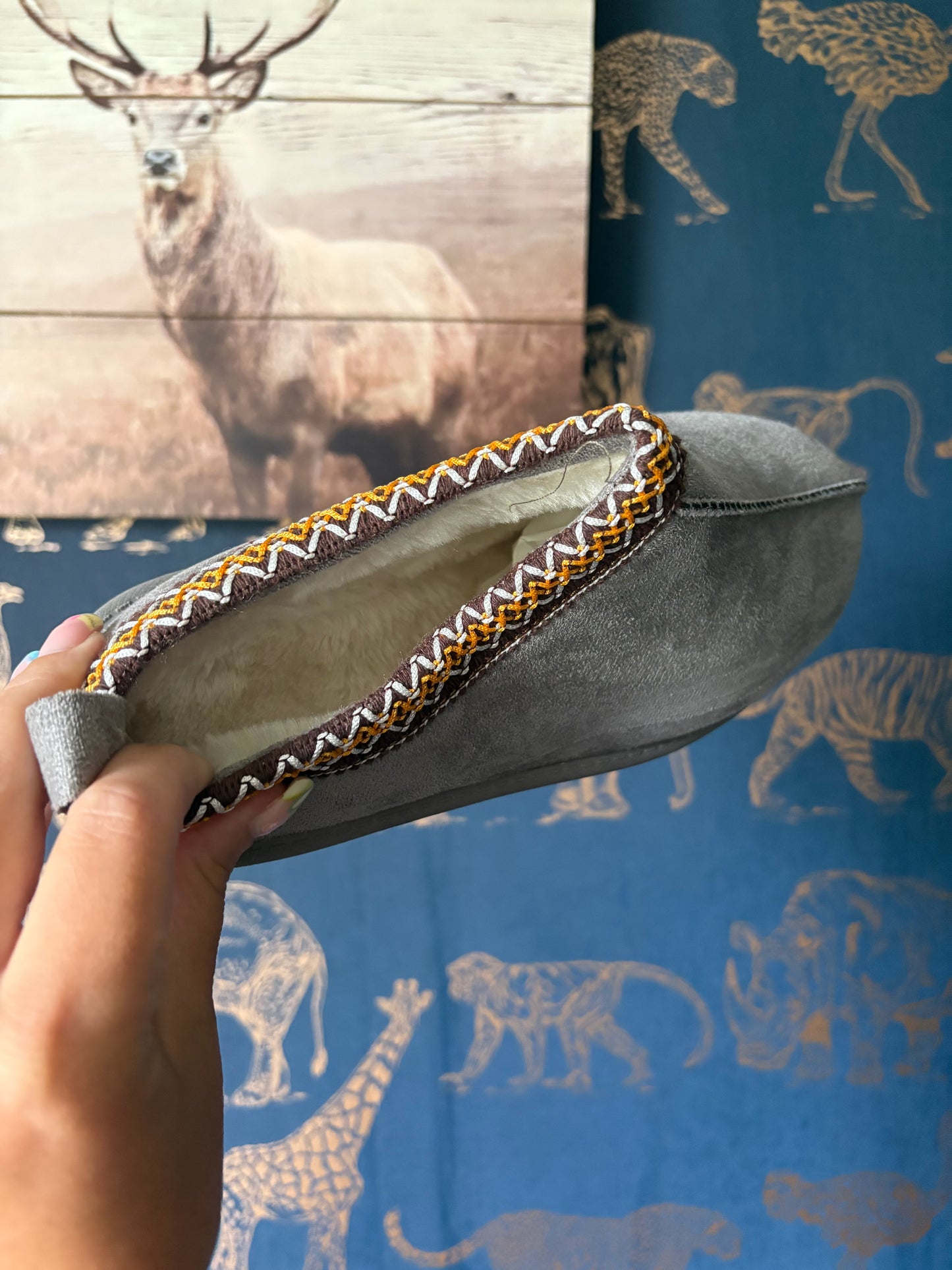 Embroidered Slip On Slippers