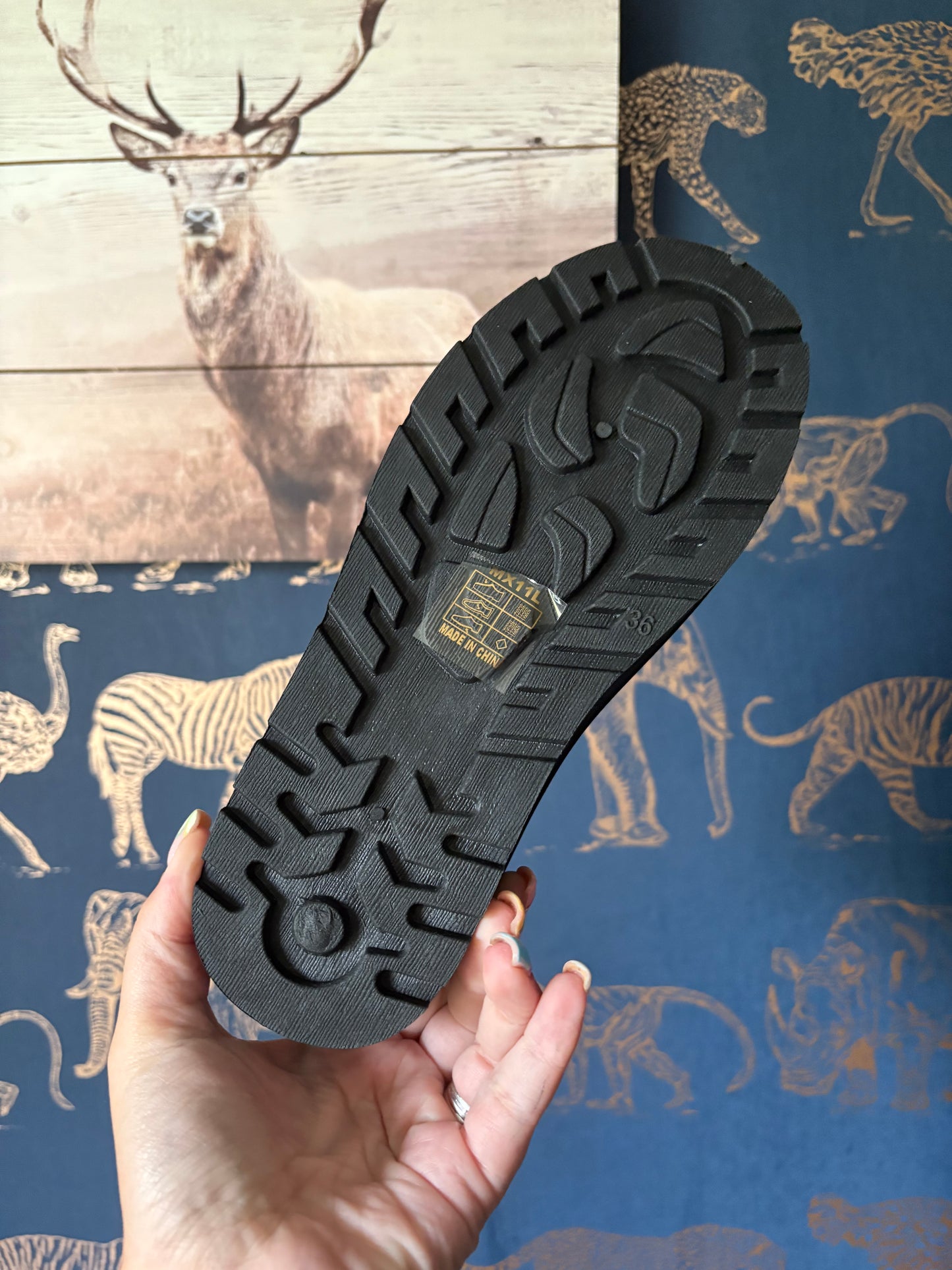 Embroidered Slip On Slippers