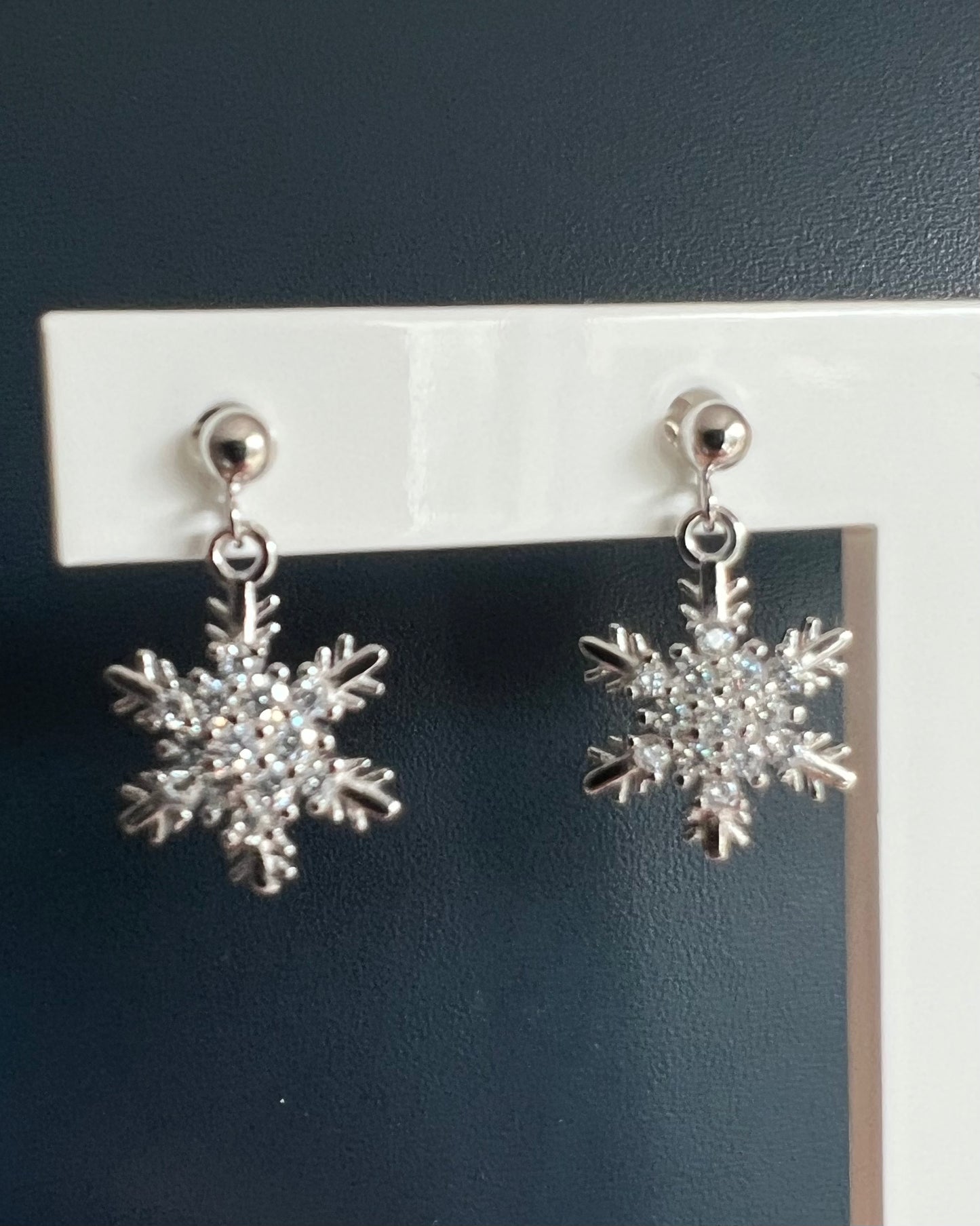 Sparkly Snowflake Earrings