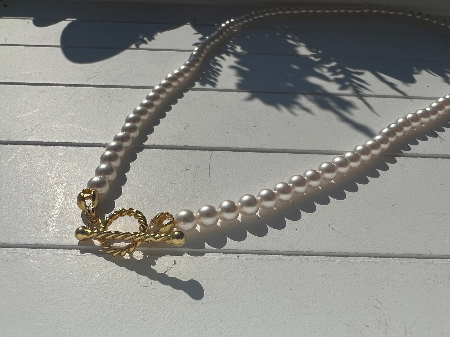 Pearl & Gold T-Bar Necklace