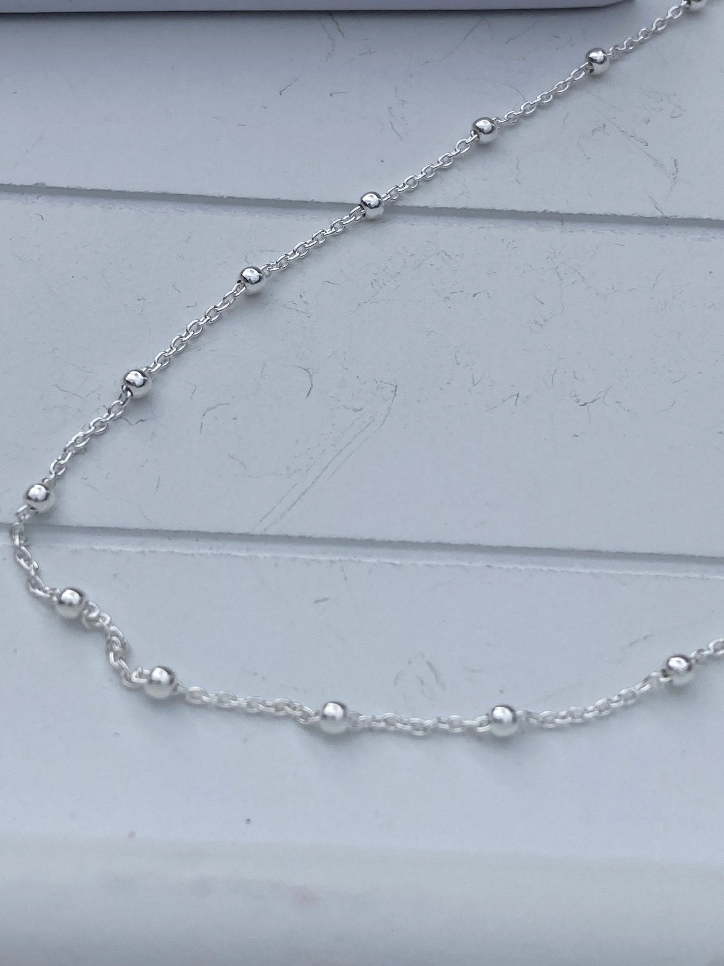 Satellite Chain Necklace